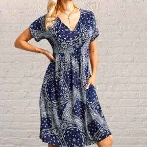 Women's Suzanne Betro empire waist Blue & White Paisley patchwork Maxi Dress 3X